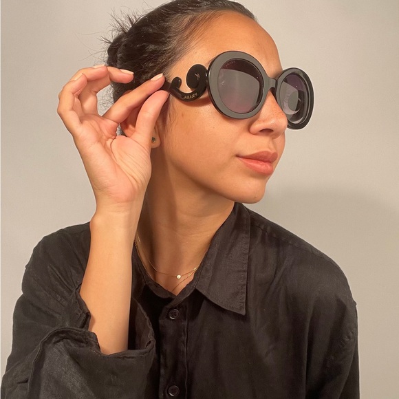 New Prada Black Baroque sunglasses - Picture 1 of 9